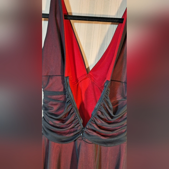 🥀Vintage Y2K CITY TRIANGLES  Asymmetrical Dress - Picture 6 of 8